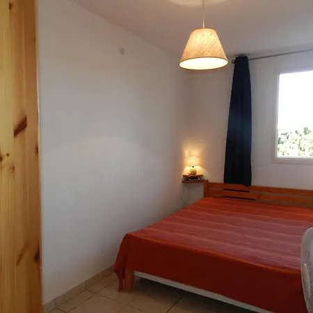 Appartement 3 Pièces Avec Loggia, Proche Mer, 6 Couchages - - Fr-1-251-897 *